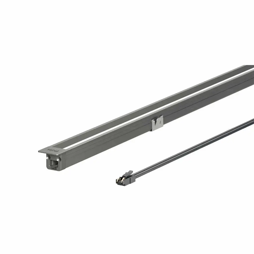 Nox-Series-10x10-Built-in-Oblique-Light-Bar-1.webp